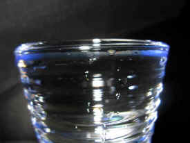 水